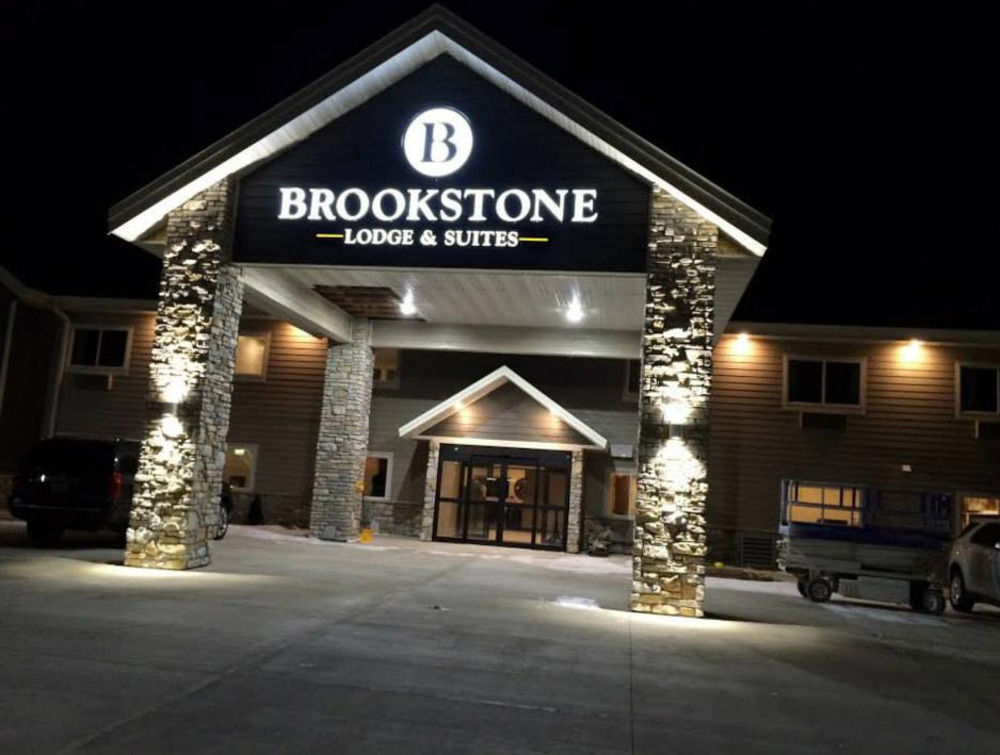Brookstone Lodge & Suites Algona Exterior photo